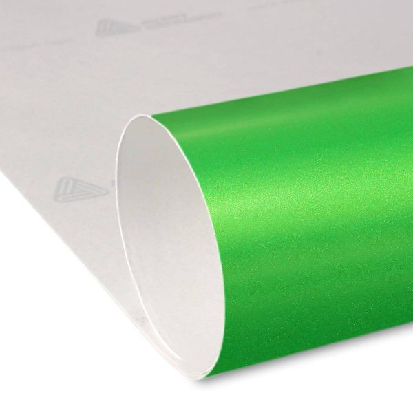 Avery Dennison® Supreme Wrapping Film Autofolie Lively Green Satin Metallic